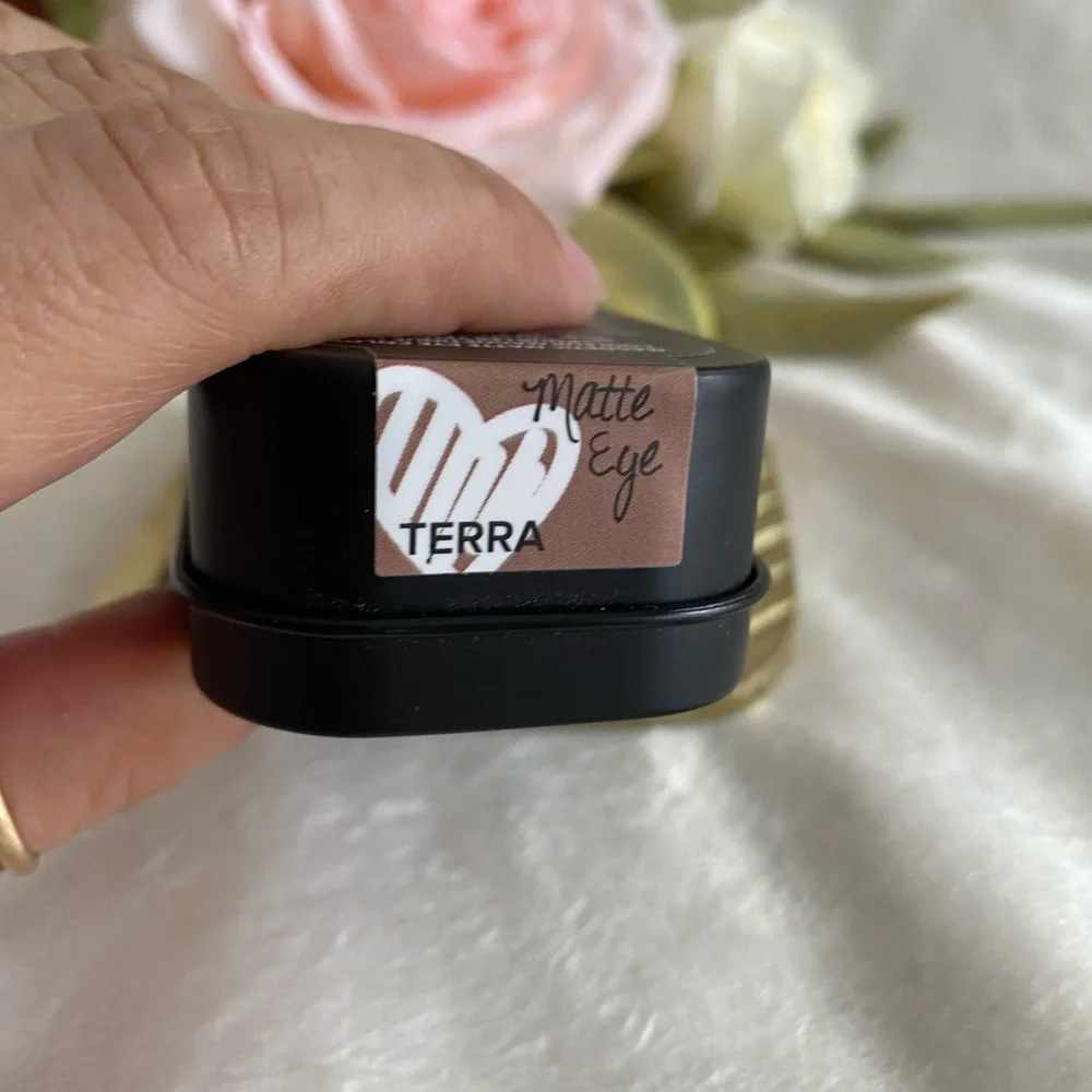 Nudestix Magnetic Matte Eye Color in Terra
